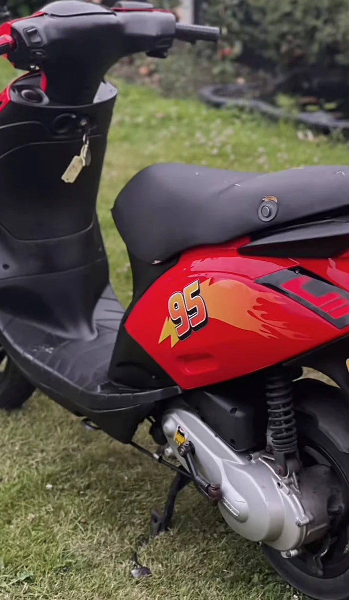 Lightning Mc Queen  | Stickerset Piaggio Zip